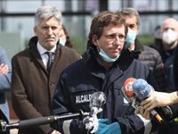 Almeida duda de que este lunes haya mascarillas para todas las personas que se desplacen en transporte público