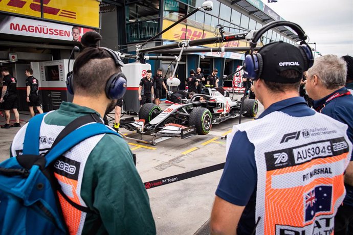 Fórmula 1.- El equipo Haas aplica un ERTE a su personal en Reino Unido y sus pil