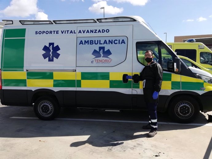 Imagen de una ambulancia Tenorio, que ha diseñado un plan de formación para sus trabajadores. 