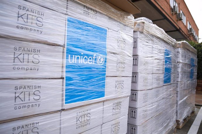 Reparto de suministros de UNICEF en España