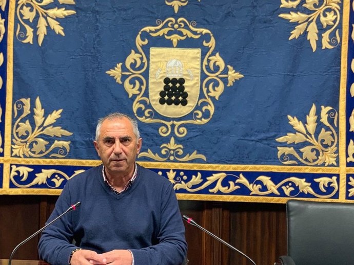 Antonio Nogales, alcalde de Pedrera (Sevilla), en el Ayuntamiento