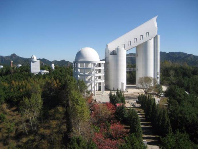 Un telescopio chino descubre la estrella de rotación más rápida