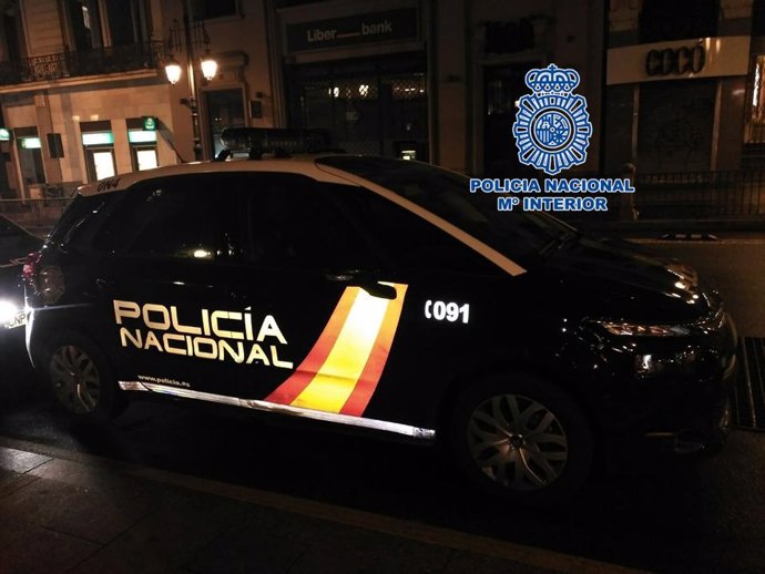Granada.- Sucesos.- Investigan un tiroteo tras una pelea en la zona del Centro Comercial Neptuno de la capital