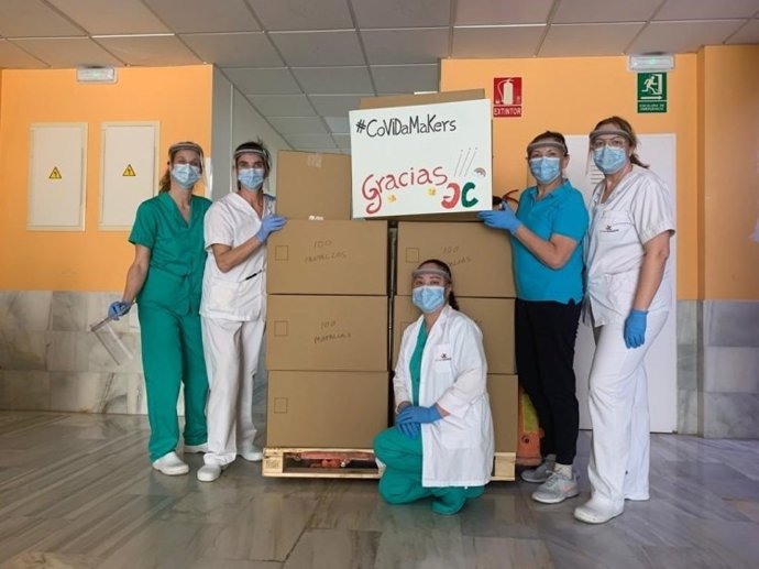 Voluntarios de CoViDaMakers