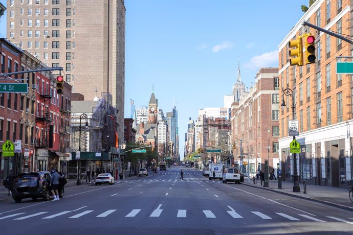 Un carrer buit a Manhattan per la pandmia del coronavirus. 