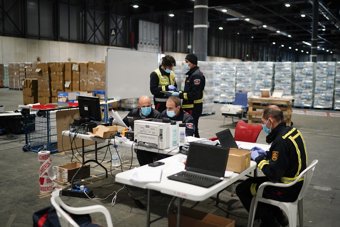 Almacén en Ifema de donaciones