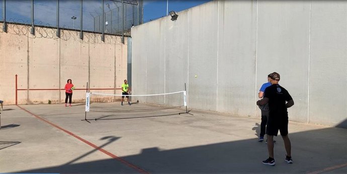 Presos en Catalunya harán ejercicio exterior en grupos de hasta 15 y en la celda.