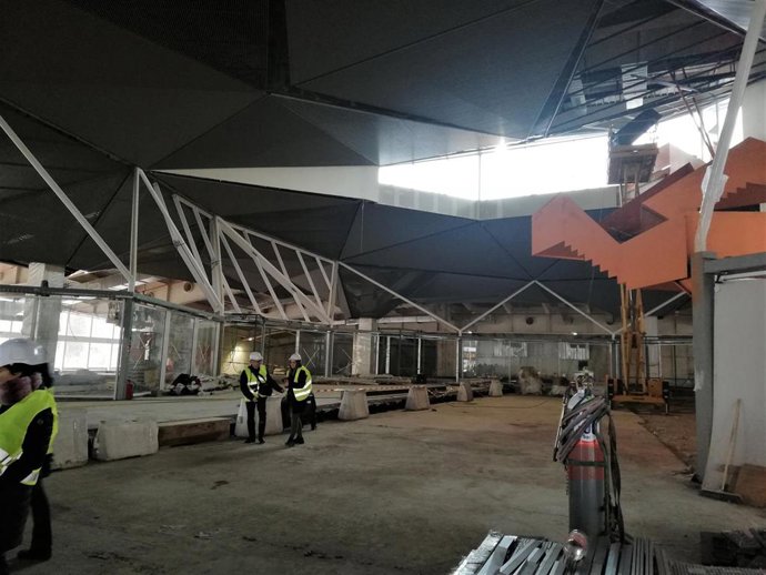 La cúpula entre las estaciones de bus y tren de Logroño podrá estar colocada para fin de julio