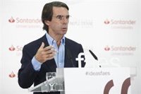 FAES aconseja a Casado ir a la reunión de Sánchez y defiende que los Pactos de la Moncloa sean un acuerdo de PSOE y PP