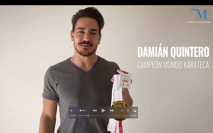 Damián Quintero, karateca malagueño en uno de los vídeos
