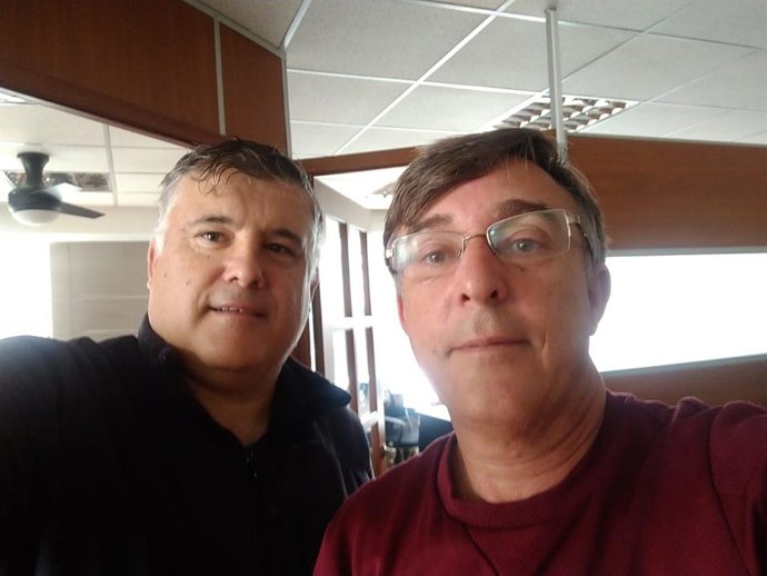 Fernando Luis Bispo y su compañero Juan Ramón Rodríguez, atrapados en Ecuador.