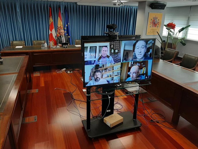 Encuentro telemático en la Delegación del Gobierno.