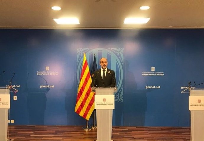 El conseller d'Interior de la Generalitat, Miquel Buch, en roda de premsa el 14 d'abril de 2020.