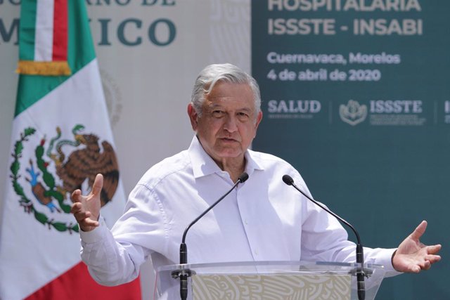 Coronavirus.- López Obrador destaca que los mexicanos han cumplido de forma "vol