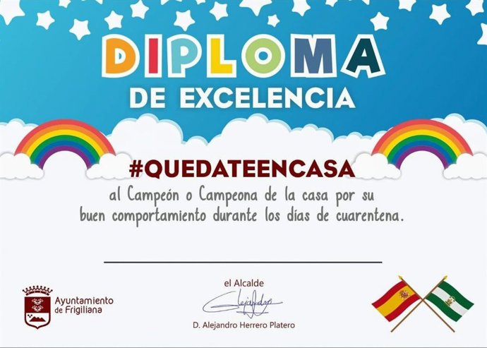 Diplomas de excelencia que el Ayuntamietno de Frigiliana reparte a los niños por su comportamiento durante el confinamiento