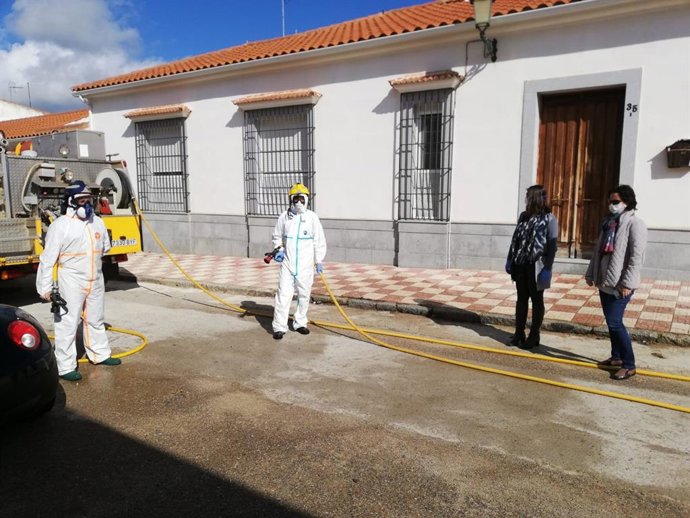 Actuación del Infoca en Villanueva del Duque