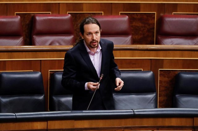 El vicepresidente segundo del Gobierno, Pablo Iglesias, interviene durante la primera sesión de control al Ejecutivo