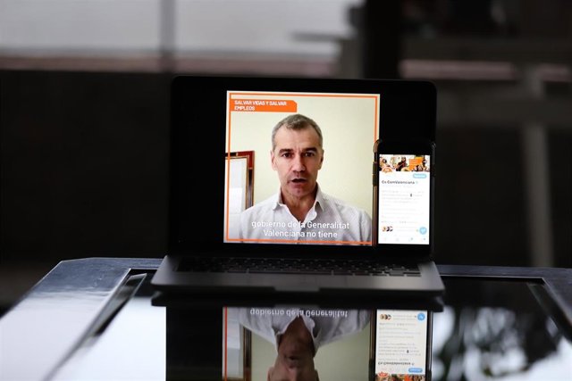 El síndic de Ciudadanos (Cs) en Les Corts Valencianes, Toni Cantó, ha propuesto la creación de un grupo especial de seguimiento sobre el coronavirus
