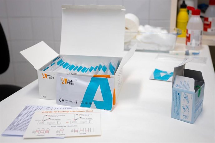 Caja de test de  coronavirus