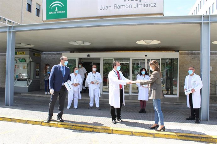 [Grupohuelva] Nota, Audios Y Foto Junta (Entrega Tablets Para Uso De Pacientes)