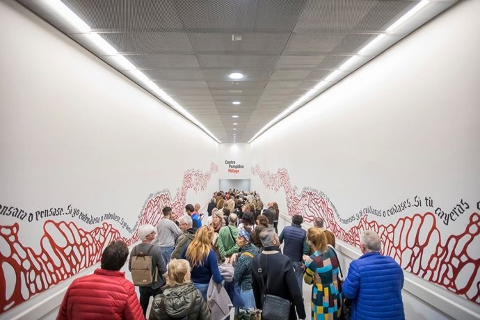 Intervención artística en el Centre Pompidou de Málaga