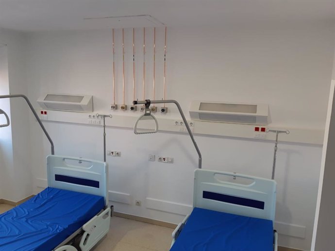 Camas para pacientes con Covid-19 habilitadas en el Hospital Josep Trueta de Girona.