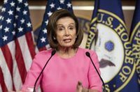 Pelosi tacha de "ilegal" la retirada de los fondos estadounidenses de la OMS y dice que será "desafiada"