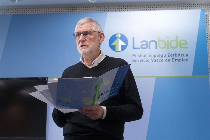 Lanbide ve "preocupantes" los datos del paro en marzo porque junto a los ERTEs dibuja un panorama "complicado" en abril