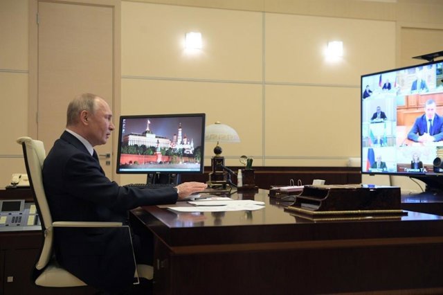 El presidente de Rusia, Vladimir Putin, en una videoconferencia de trabajo