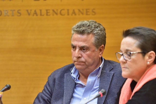 El empresario Enrique Ortiz en una imagen de archivo en Les Corts Valencianes