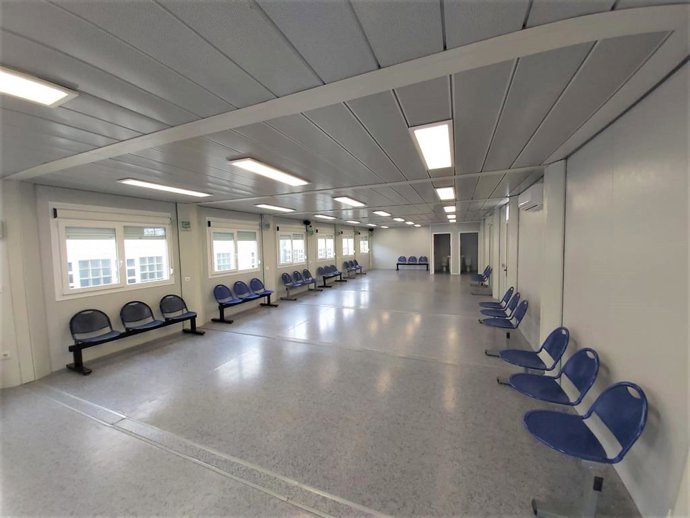 Imagen de la sala de espera de Urgencias del hospital Juan Ramón Jiménez de la capital