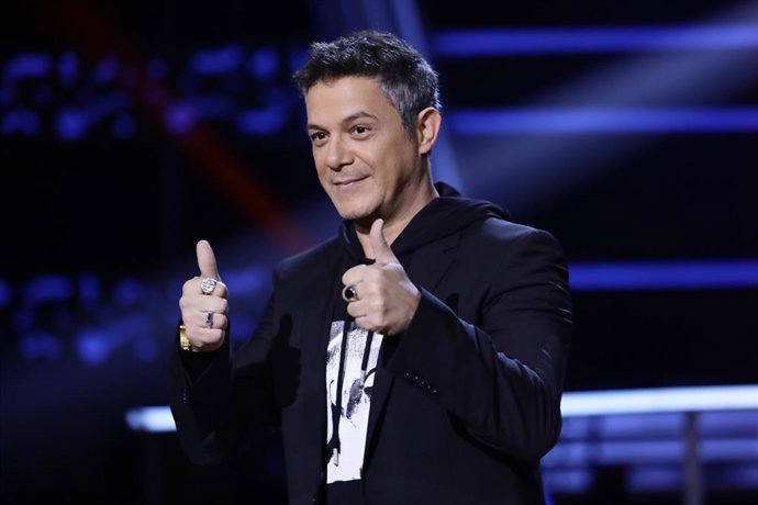  ALEJANDRO SANZ te invita a colaborar en su nuevo proyecto: #ELMUNDOFUERA. LA PELÍCULA