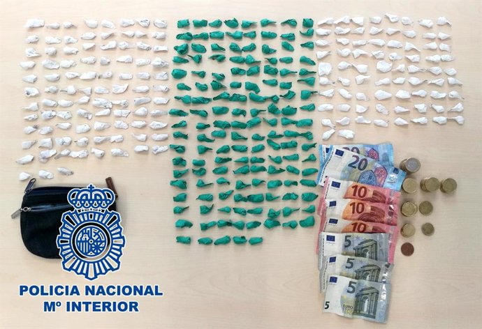 Nota De Prensa: Desmantelado En Jerez De La Frontera Un Punto De Venta De Cocaína En La Plaza La Melodía