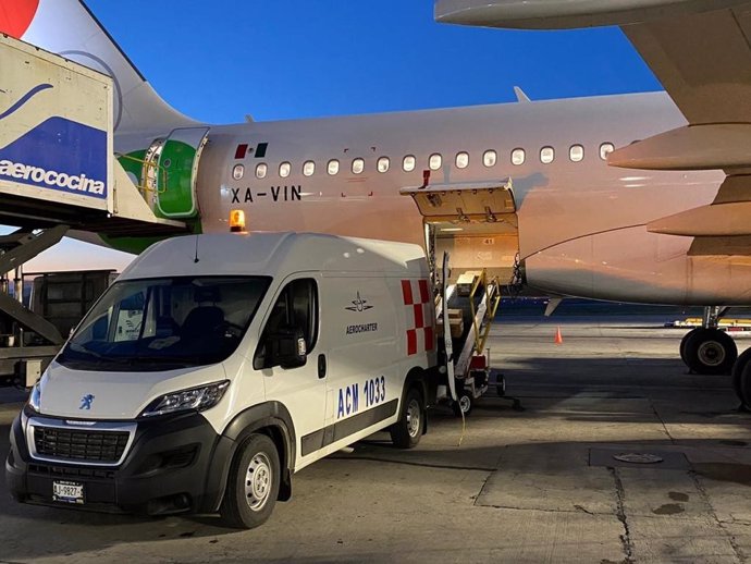 Viva Aerobus configura 10 aeronaves para transportar carga