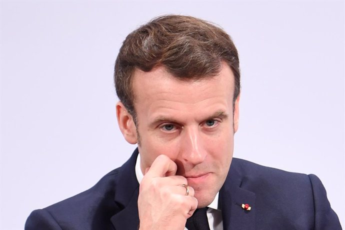 Coronavirus.- Macron insta a no ser "ingenuos" con la gestión de China frente al