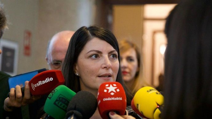 La diputada por Granada y secretaria general del Grupo Parlamentario Vox, Macarena Olona.