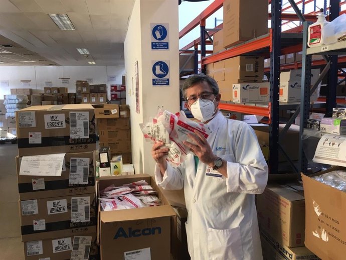 La Hermandad De La Virgen De La Paz Recauda 20.000 Euros Y Compra Mascarillas Para El Infanta Sofía