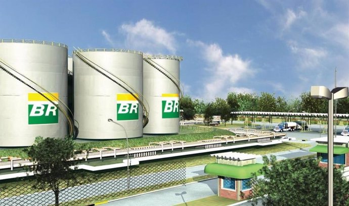 Economía.- Petrobras paraliza la construcción de parte de un gasoducto en Rio de