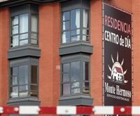 Casi 5.300 de los 6.444 fallecidos en residencias de Madrid desde el 8 de marzo murieron por Covid-19