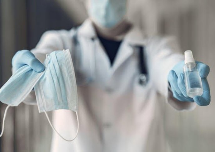 La Generalitat formará a personas que trabajarán en residencias