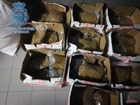 Detienen a un joven en Dos Hermanas (Sevilla) que "simulaba una mudanza" para trasladar tabaco de contrabando