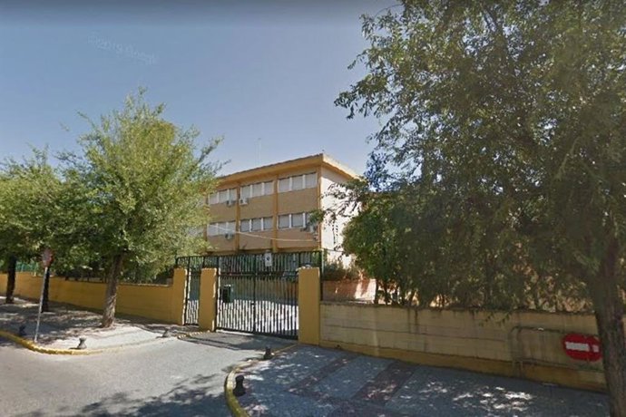 Sevilla.-Coronavirus.-Alcalá de Guadaíra reorganiza la apertura de colegios para