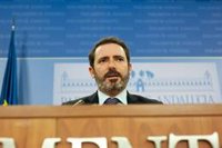 El PP-A exige al Gobierno que tome medidas para "defender de una vez" al sector del aceite y la agricultura