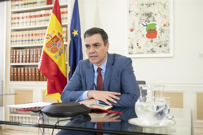 El presidente del Gobierno, Pedro Sánchez, durante una videoconferencia.