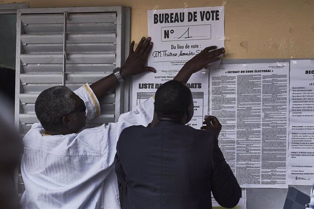 Un colegio electoral en Senegal