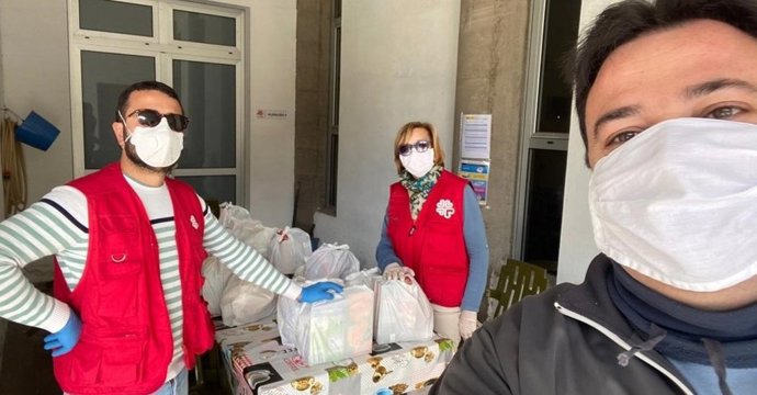 Voluntarios de Cáritas