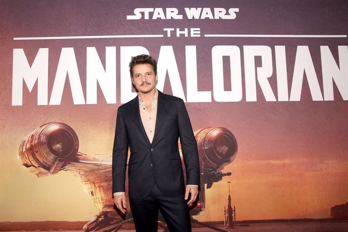 Pedro Pascal presenta The Mandalorian, la serie de Star Wars