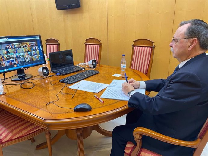 Videoconferencia con Pedro Sánchez.