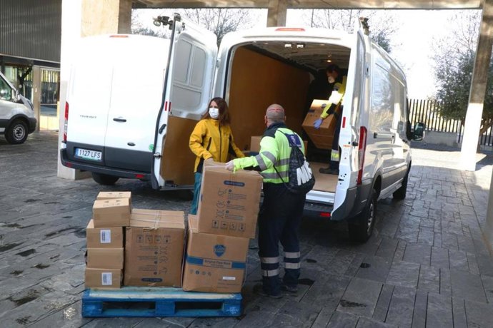 Reparto de material sanitario