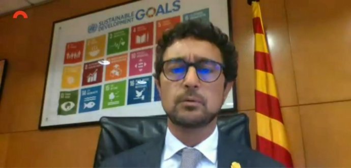 El conseller Dami Calvet en comisión parlamentaria durante el coronavirus